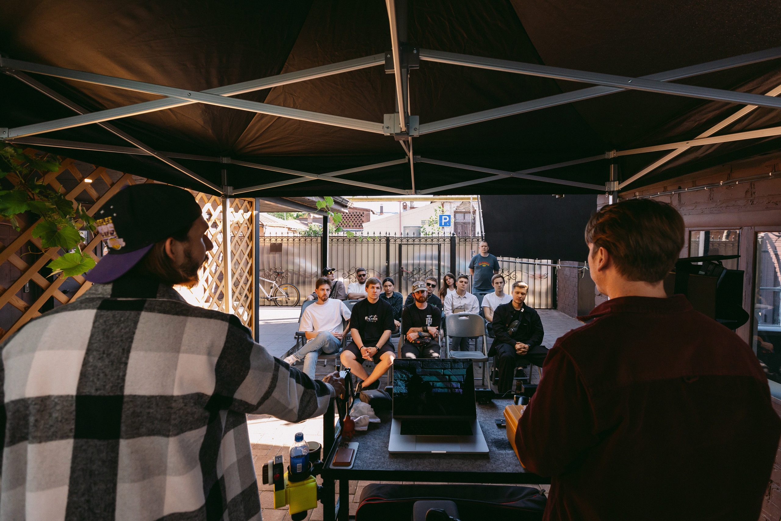 Контакты — изображение 14